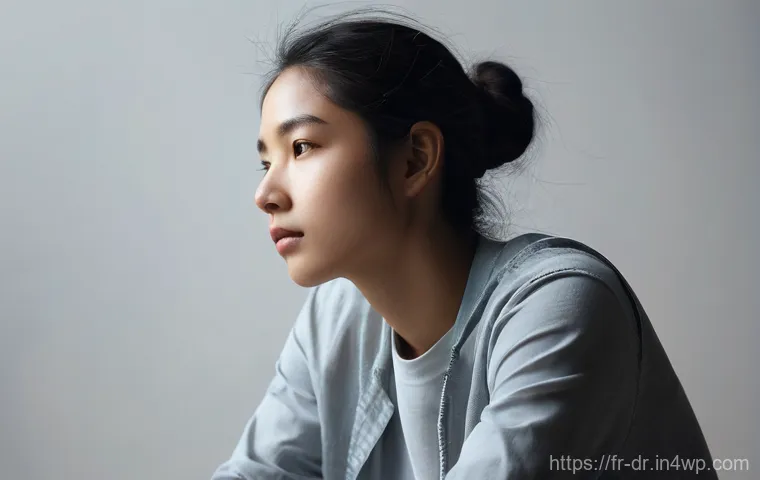 내적 갈등과 스트레스 관리의 중요성 - **Prompt:** A young adult, gender-neutral, wearing comfortable, modest everyday clothes, sitting in ...